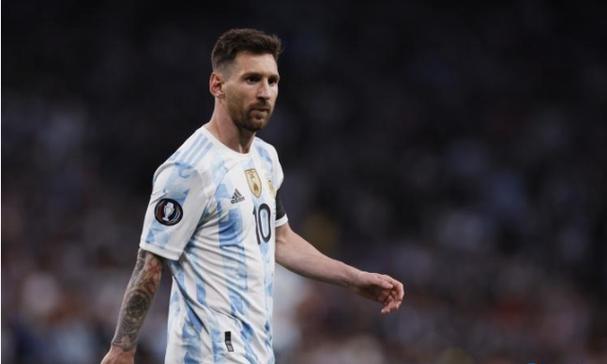 华为 Mate 70 Air 手机首过 T/UWA 009.3-2-2023 技术标准